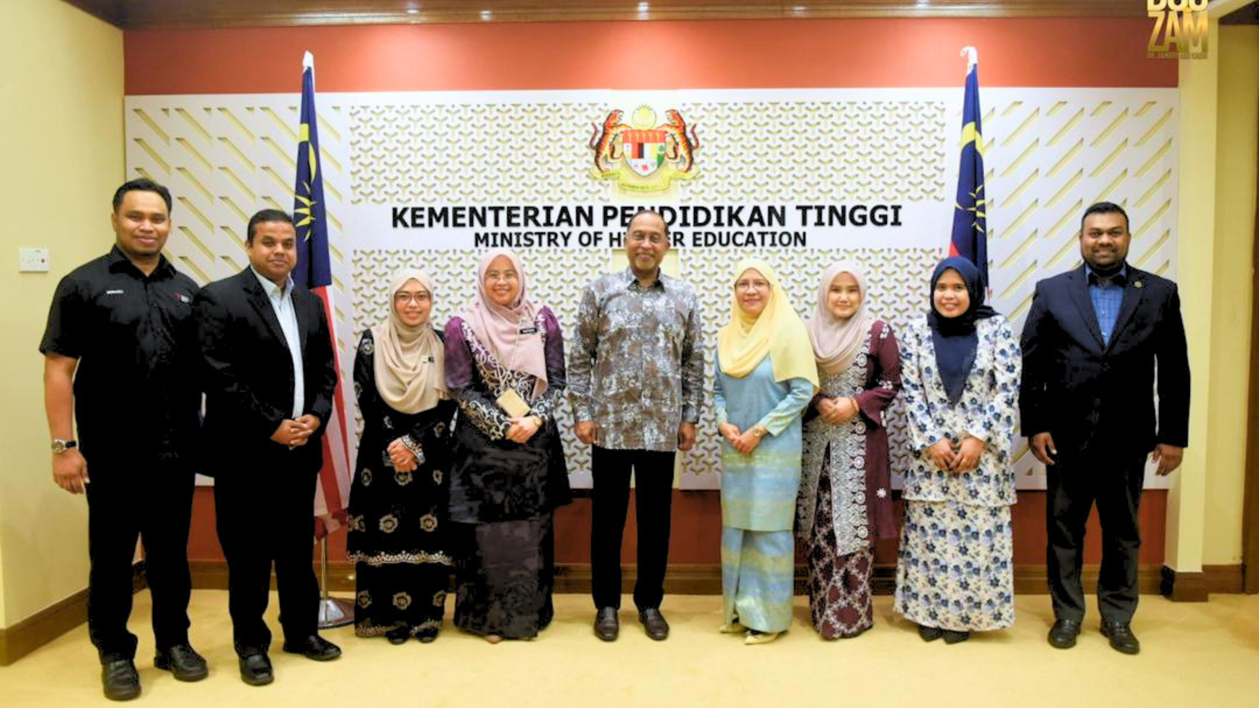 Menteri Pendidikan Tinggi